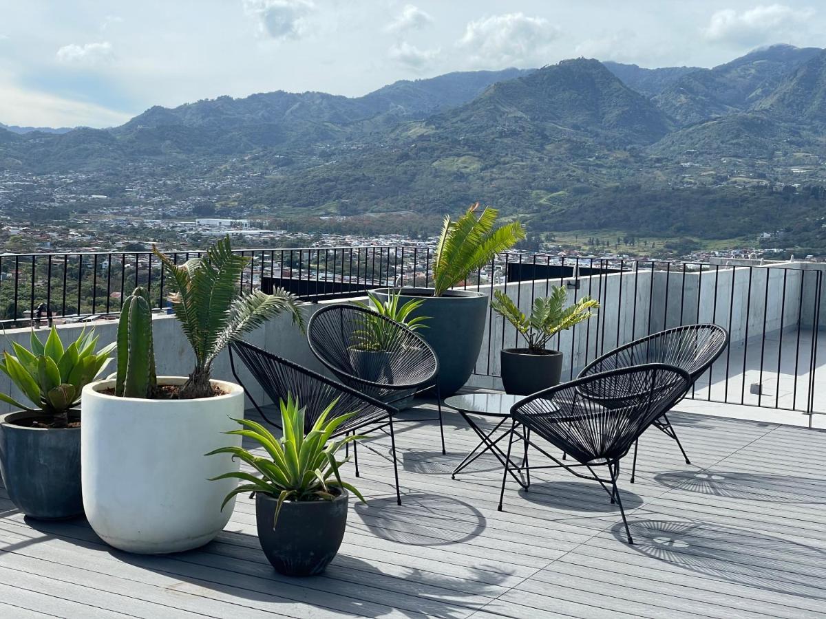 Cozy Apartment With Terrace, Sj Cosmopolitan Tower #402 San Jose (San Jose) Exterior foto