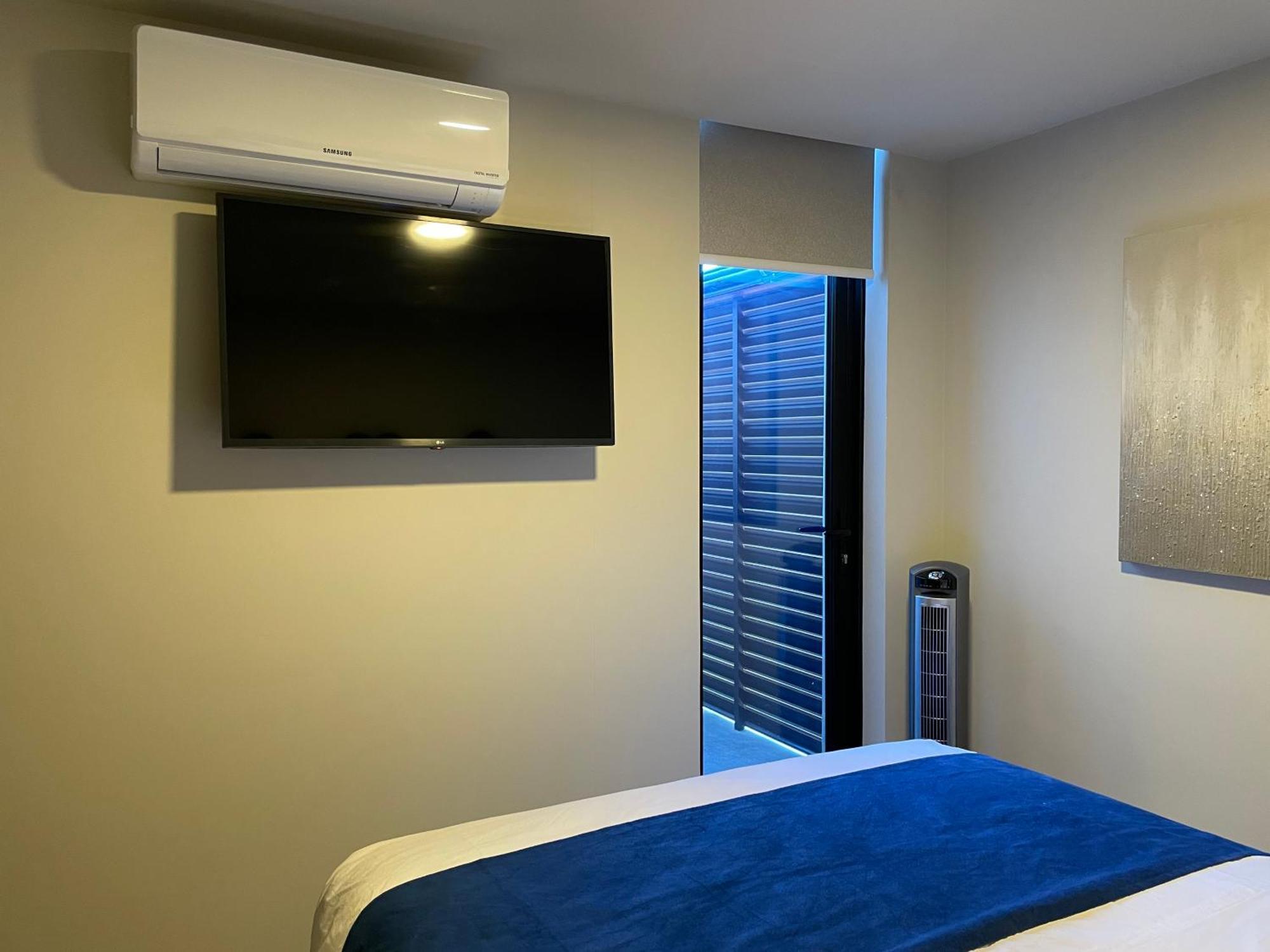 Cozy Apartment With Terrace, Sj Cosmopolitan Tower #402 San Jose (San Jose) Exterior foto