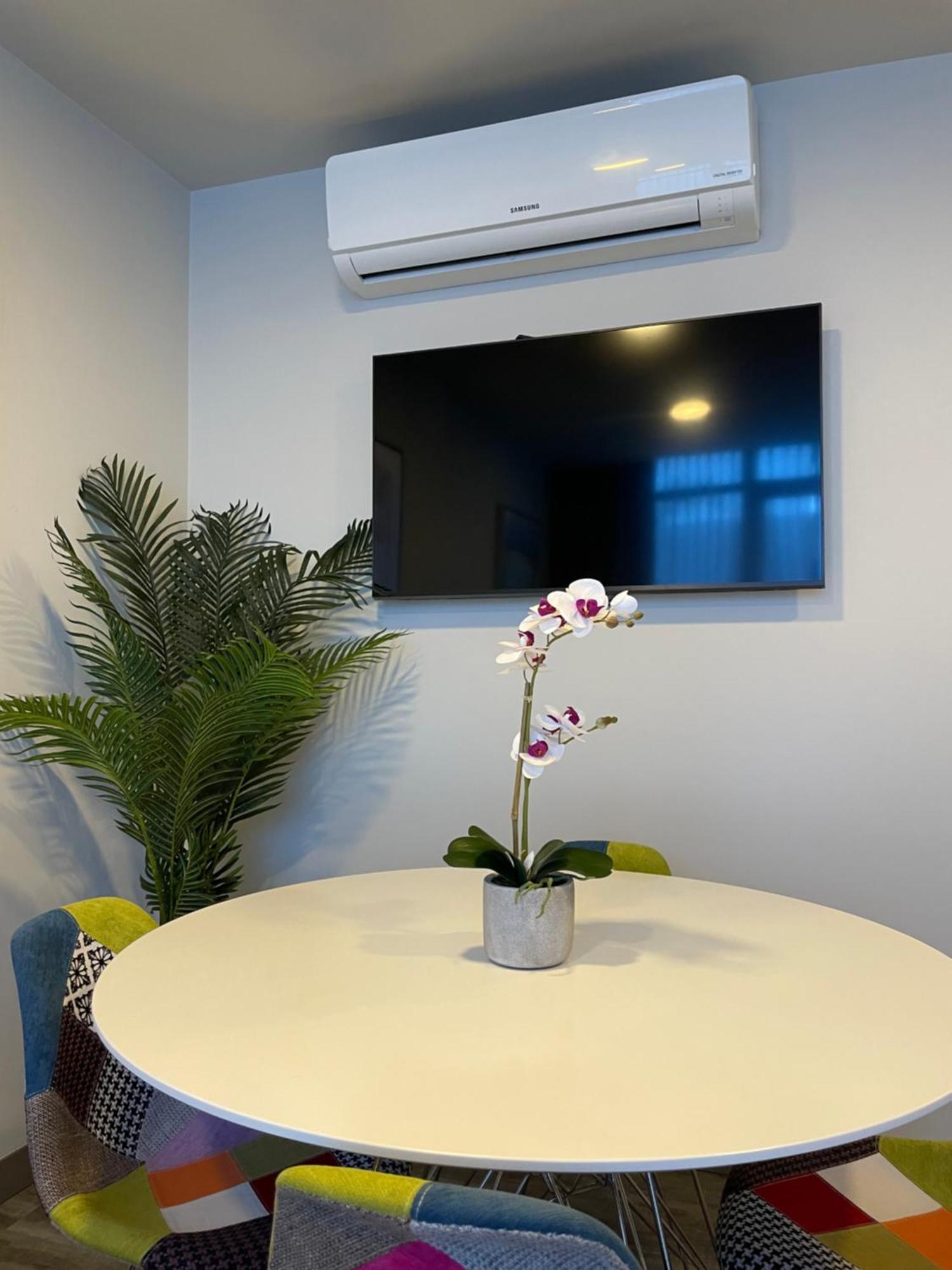Cozy Apartment With Terrace, Sj Cosmopolitan Tower #402 San Jose (San Jose) Exterior foto