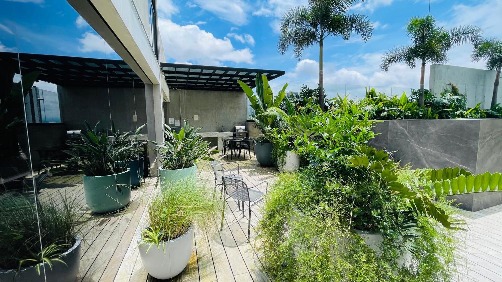 Cozy Apartment With Terrace, Sj Cosmopolitan Tower #402 San Jose (San Jose) Exterior foto
