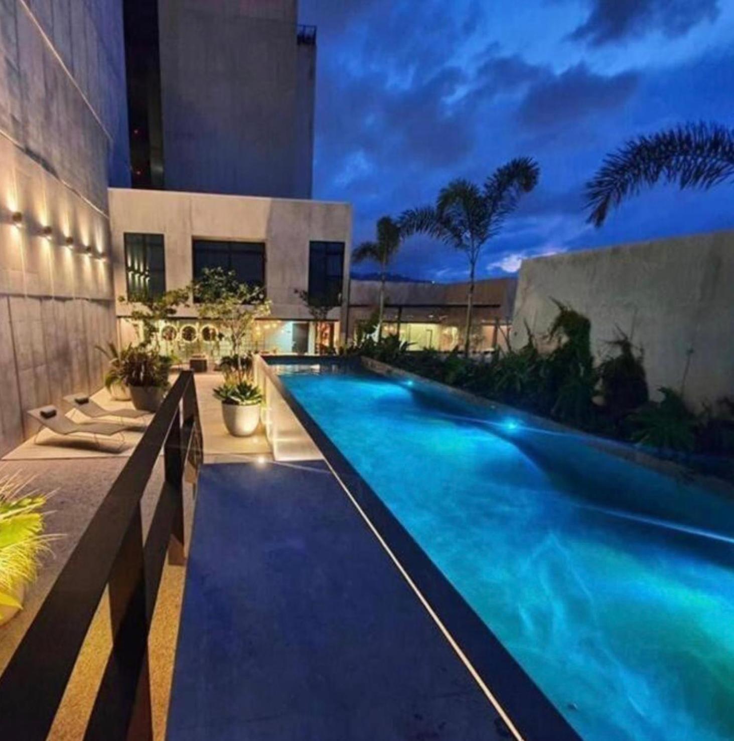 Cozy Apartment With Terrace, Sj Cosmopolitan Tower #402 San Jose (San Jose) Exterior foto